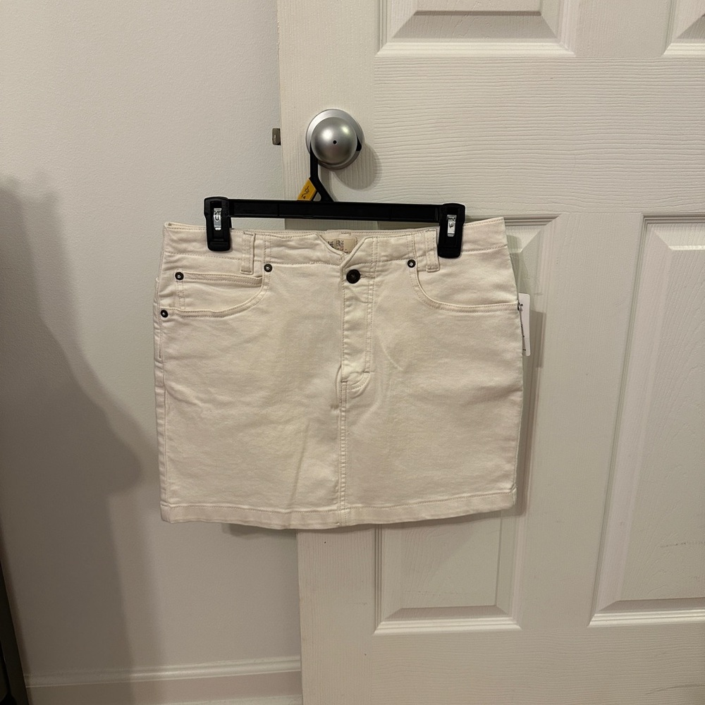 Stylish Cream Mini Skirt